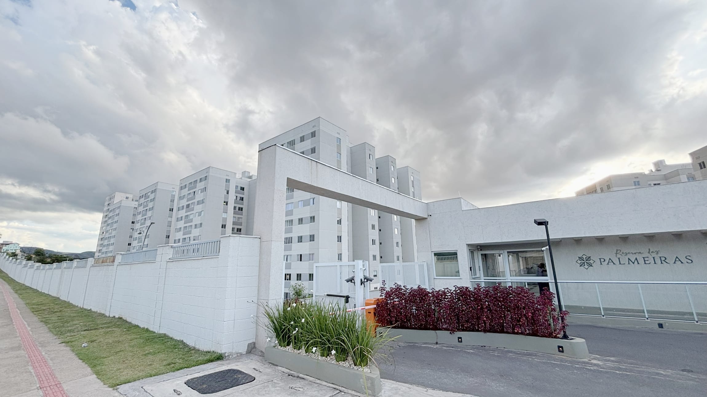 Apartamento para alugar com 3 quartos, suíte e 2 vagas no Bairro Palmeiras em Belo Horizonte/MG