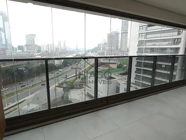 Apartamento com 146m² 3 quartos e 5 banheiros, para alugar, no bairro Jardim Fonte do Morumbi em São Paulo