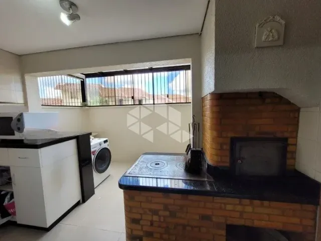 Apartamento 2 quartos e 1 banheiro, à venda, no bairro Cristo Redentor em Caxias do Sul