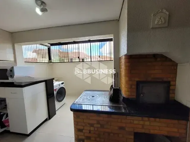 Apartamento 2 quartos e 1 banheiro, à venda, no bairro Cristo Redentor em Caxias do Sul