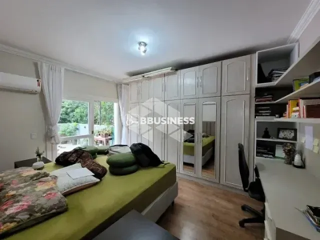Apartamento 2 quartos e 1 banheiro, à venda, no bairro Cristo Redentor em Caxias do Sul