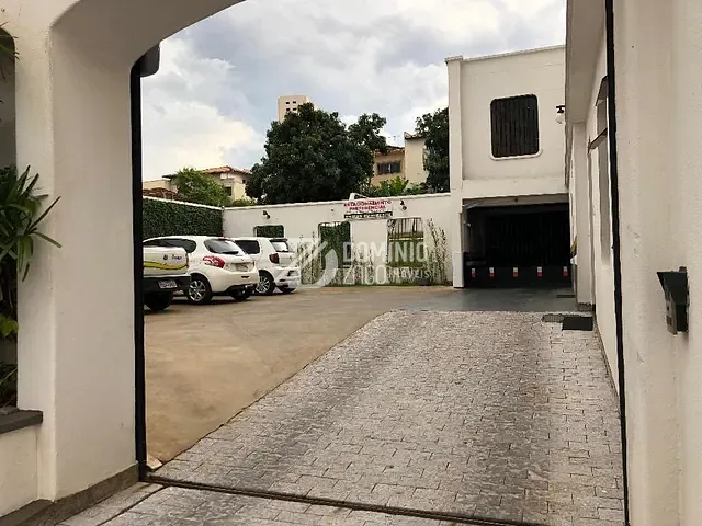 Apartamento com 270m² 3 quartos e 5 banheiros, à venda, no bairro Estados Unidos em Uberaba