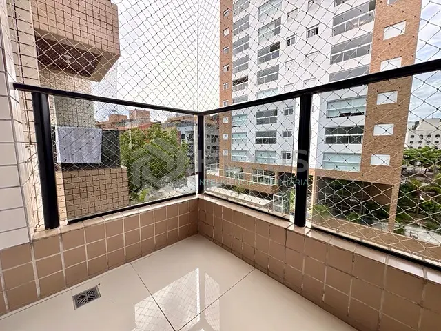 Apartamento 3 quartos e 2 banheiros, à venda, no bairro Enseada em Guarujá
