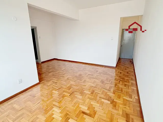 Apartamento 3 quartos e 2 banheiros, para alugar, no bairro Centro em Belo Horizonte