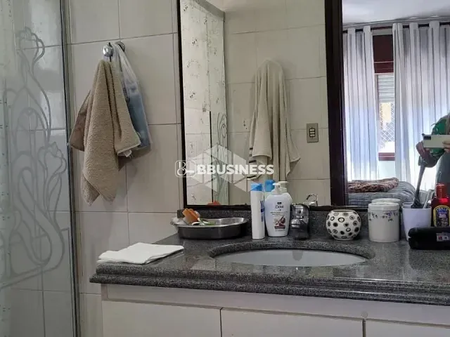 Apartamento 3 quartos e 2 banheiros, à venda, no bairro Pio X em Caxias do Sul