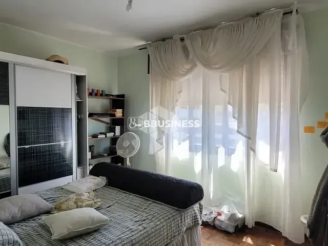Apartamento 3 quartos e 2 banheiros, à venda, no bairro Pio X em Caxias do Sul