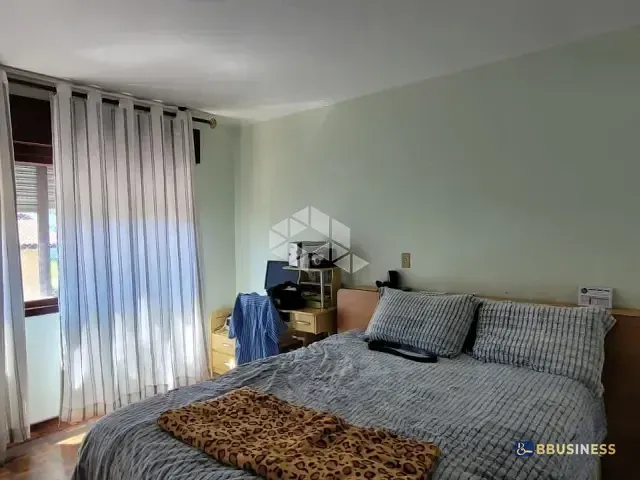 Apartamento 3 quartos e 2 banheiros, à venda, no bairro Pio X em Caxias do Sul