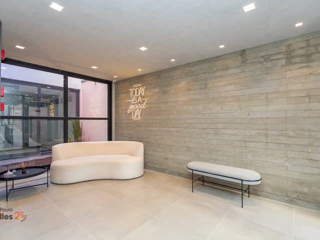 Apartamento 2 quartos e 2 banheiros, à venda, no bairro Água Verde em Curitiba