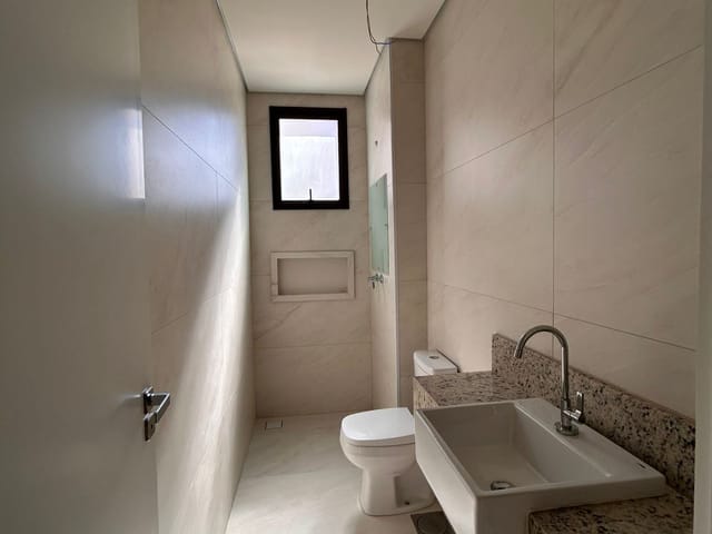 Cobertura / Penthouse 3 quartos e 2 banheiros, à venda, no bairro Prado em Belo Horizonte