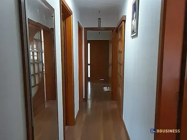 Apartamento 3 quartos e 2 banheiros, à venda, no bairro Santa Catarina em Caxias do Sul