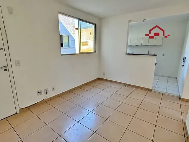 Apartamento 2 quartos e 1 banheiro, para alugar, no bairro Califórnia em Belo Horizonte
