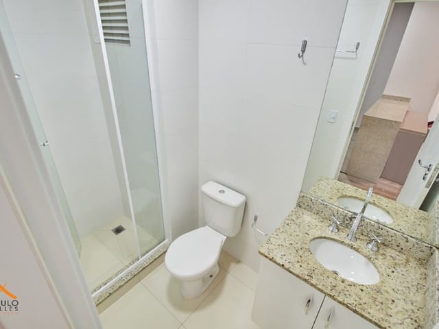 Apartamento 1 quarto e 1 banheiro, para alugar, no bairro Bom Retiro em Curitiba