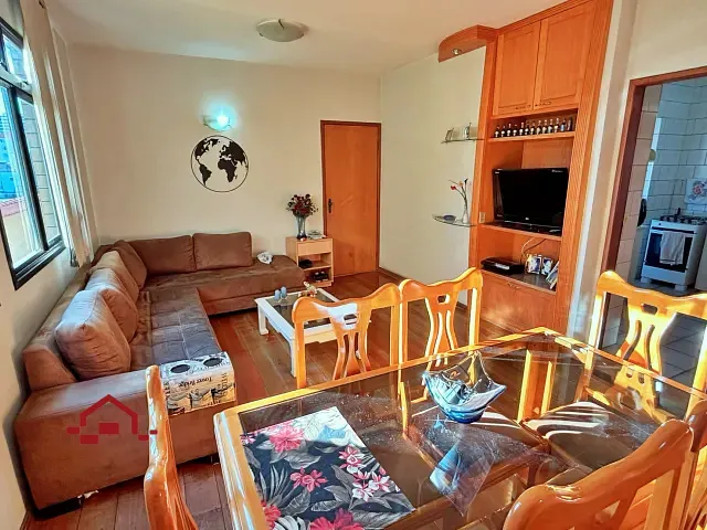 Apartamento 3 quartos e 2 banheiros, à venda, no bairro Carlos Prates em Belo Horizonte