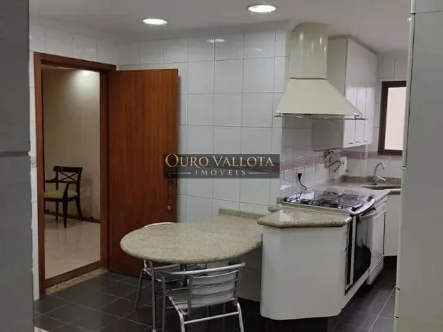 Apartamento com 170m² 4 quartos e 6 banheiros, à venda, no bairro Tatuapé em São Paulo