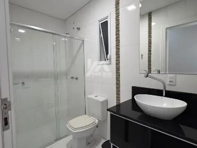 Apartamento com 94m² 2 quartos e 2 banheiros, para alugar, no bairro Centro em Guarapuava