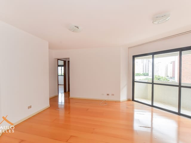 Apartamento 2 quartos e 2 banheiros, para alugar, no bairro Bigorrilho em Curitiba