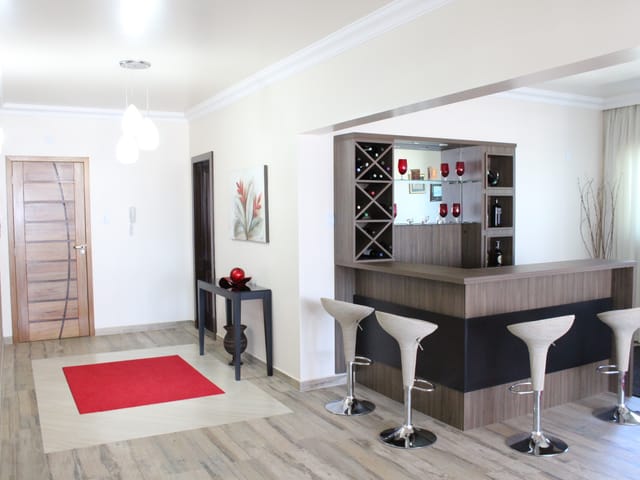 Apartamento com 269m² 5 quartos e 4 banheiros, à venda, no bairro Centro em Ponta Grossa