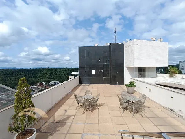 Apartamento com 134m² 3 quartos e 3 banheiros, para alugar, no bairro Imbaúbas em Ipatinga