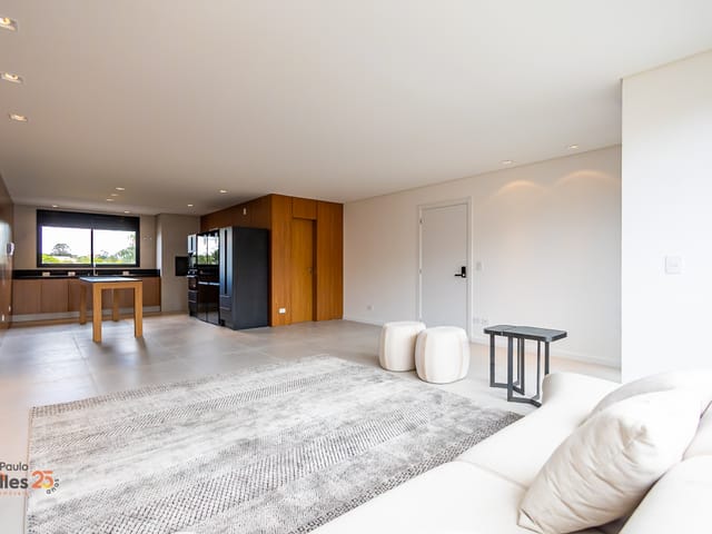 Apartamento 3 quartos e 4 banheiros, à venda, no bairro Juvevê em Curitiba