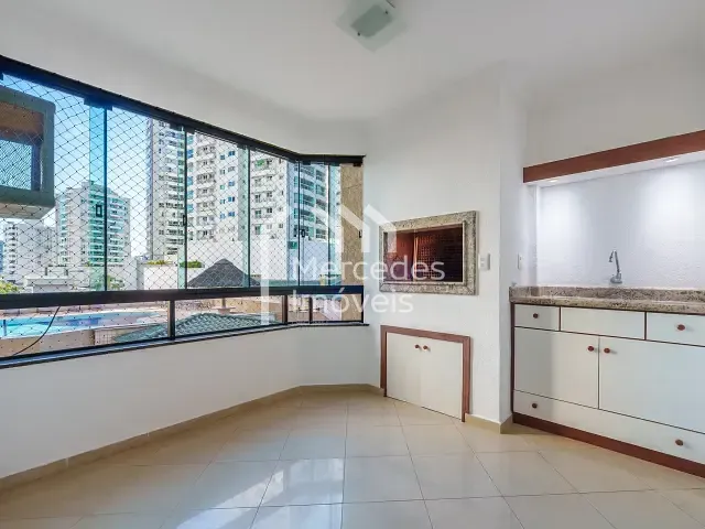 Apartamento com 148m² 3 quartos e 4 banheiros, para alugar, no bairro Fazenda em Itajaí