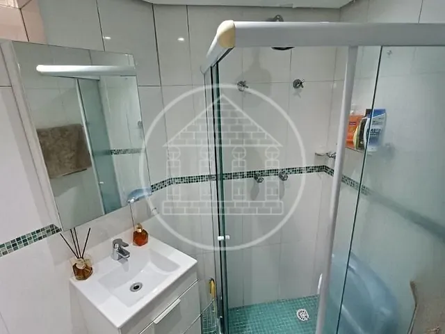 Apartamento 3 quartos e 2 banheiros, à venda, no bairro Vila Isa em São Paulo