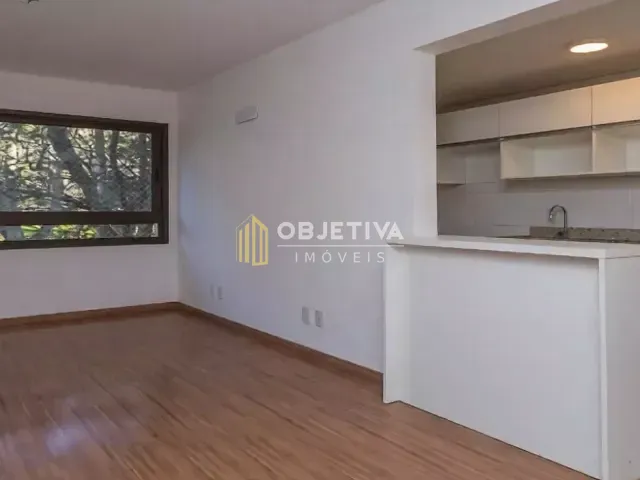 Apartamento 2 quartos e 1 banheiro, para alugar, no bairro Passo da Areia em Porto Alegre