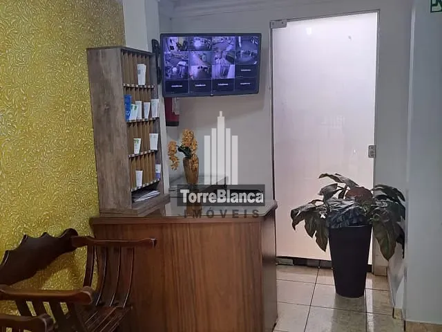 Apartamento com 80m² 3 quartos e 2 banheiros, para alugar, no bairro Centro em Ponta Grossa