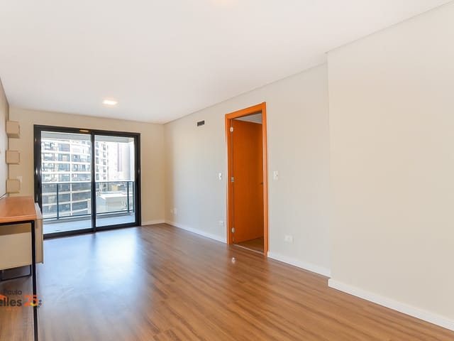 Apartamento 3 quartos e 2 banheiros, à venda, no bairro Água Verde em Curitiba