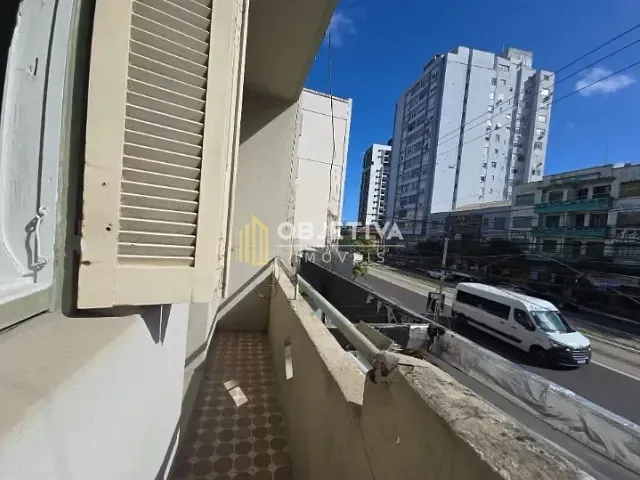 Apartamento 3 quartos e 1 banheiro, para alugar, no bairro Rio Branco em Porto Alegre