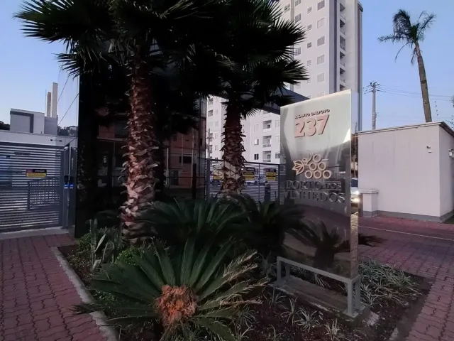 Apartamento 2 quartos e 1 banheiro, à venda, no bairro Panazzolo em Caxias do Sul