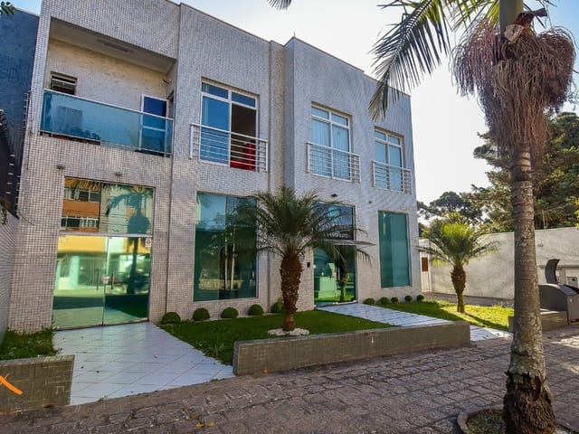 Apartamento 2 quartos e 2 banheiros, para alugar, no bairro São Francisco em Curitiba