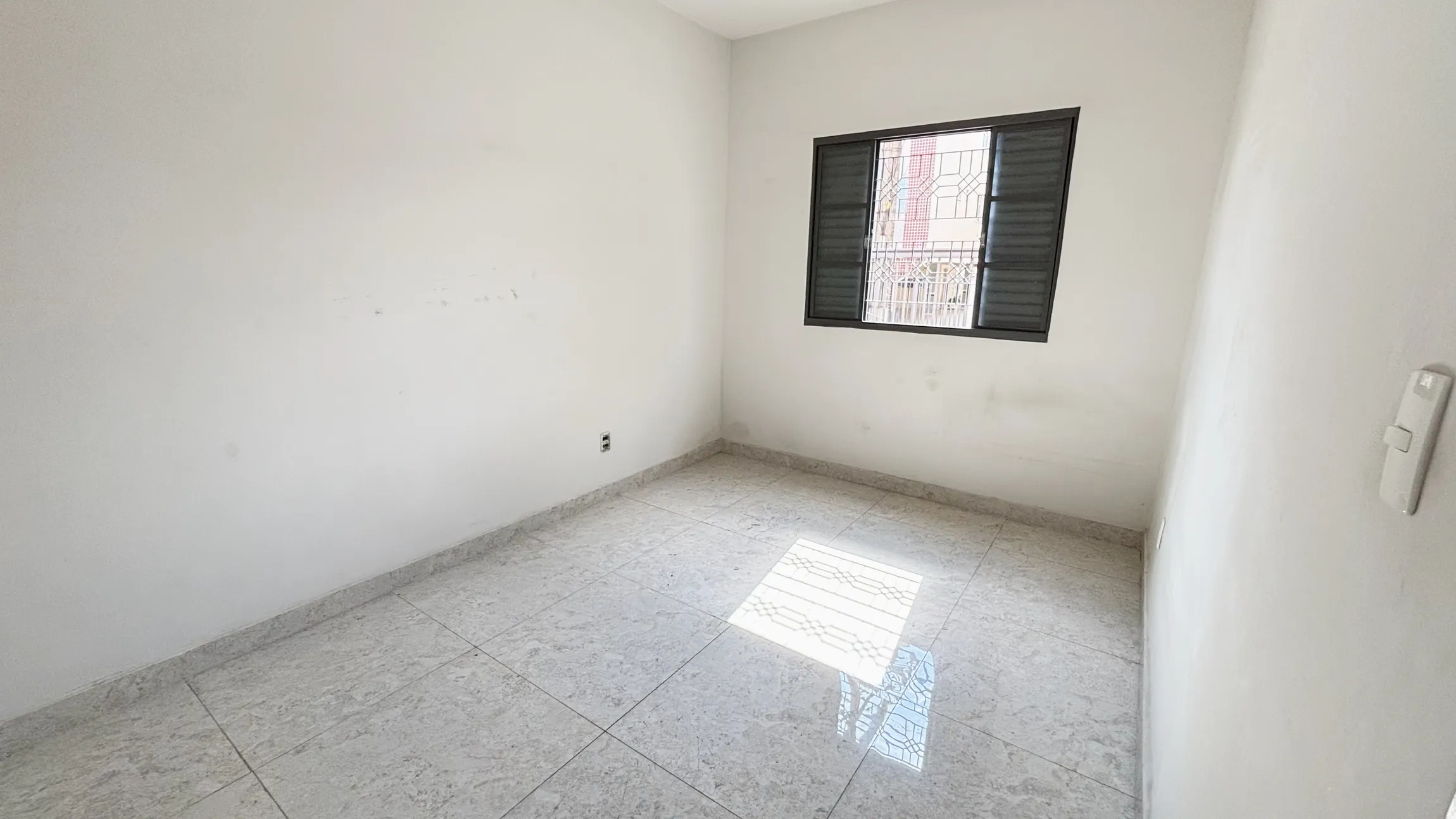 Apartamento para alugar com 3 quartos, suíte e vaga no Bairro Paquetá – Belo Horizonte/MG