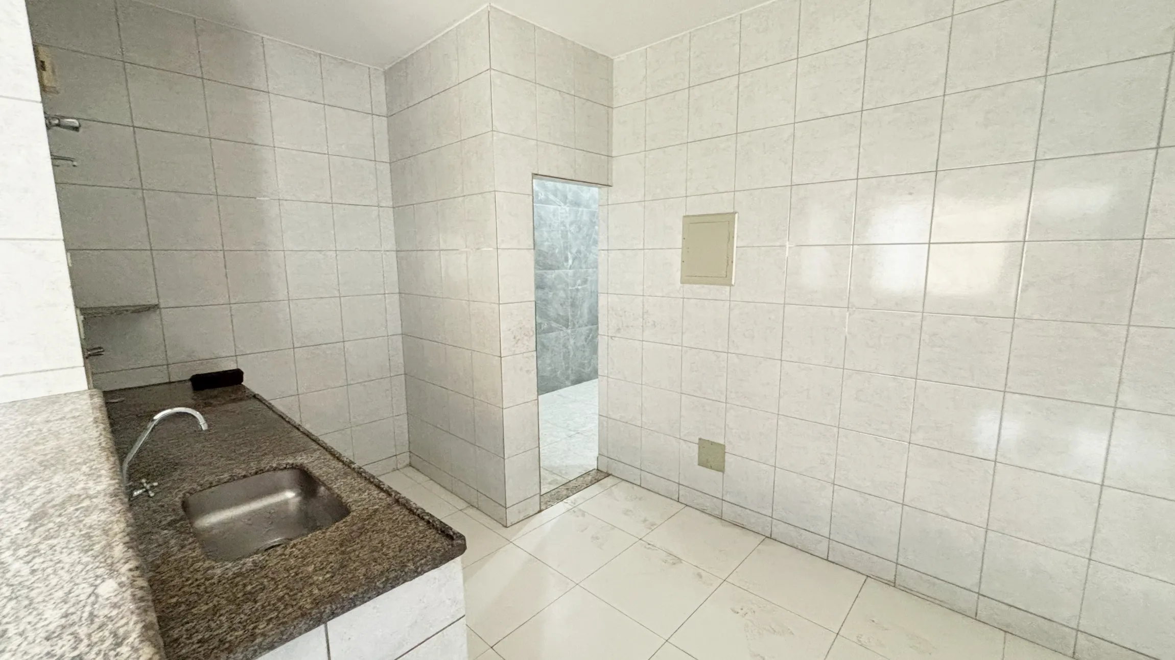 Apartamento para alugar com 3 quartos, suíte e vaga no Bairro Paquetá – Belo Horizonte/MG