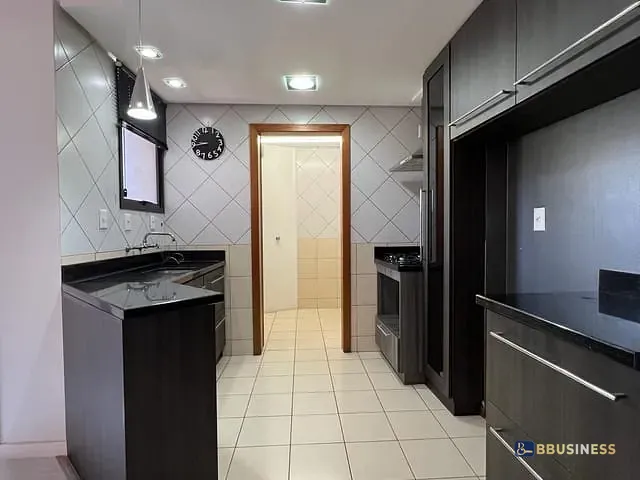 Apartamento 2 quartos e 1 banheiro, à venda, no bairro Desvio Rizzo em Caxias do Sul