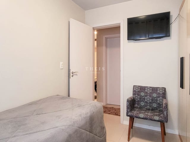 Apartamento 2 quartos e 1 banheiro, à venda, no bairro Diamantino em Caxias do Sul