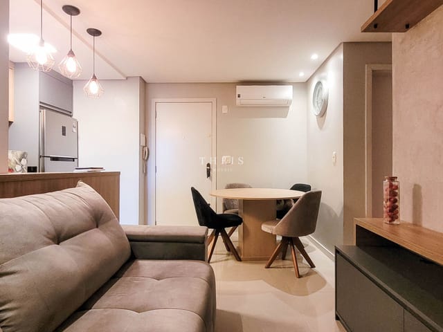 Apartamento 2 quartos e 1 banheiro, à venda, no bairro Diamantino em Caxias do Sul