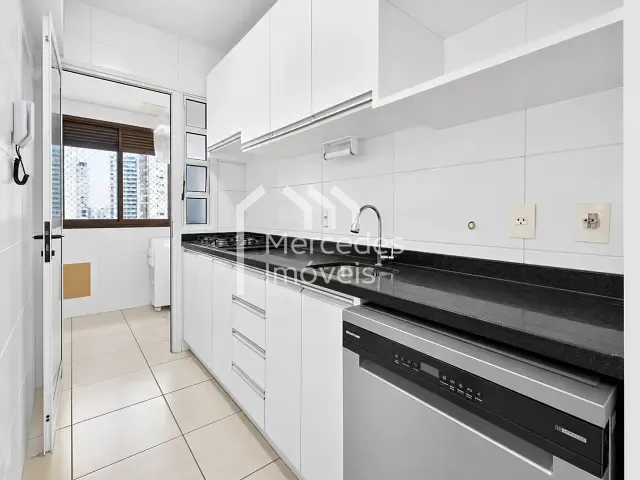 Apartamento com 90m² 3 quartos e 2 banheiros, para alugar, no bairro Fazenda em Itajaí