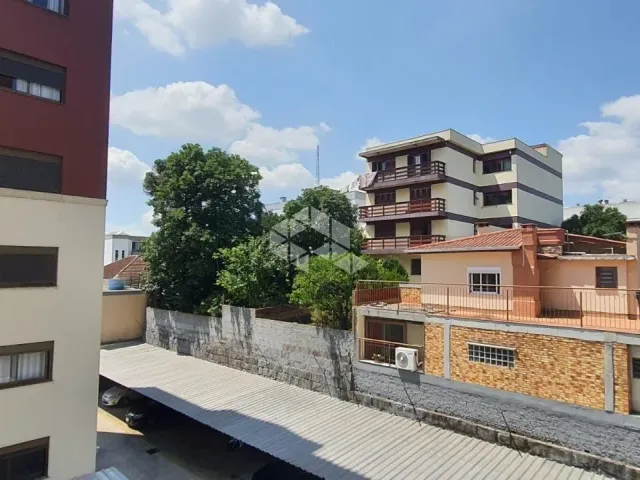 Apartamento 2 quartos e 1 banheiro, à venda, no bairro Marechal Floriano em Caxias do Sul