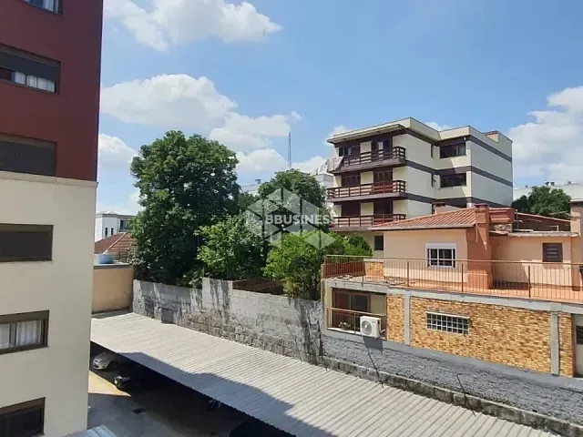 Apartamento 2 quartos e 1 banheiro, à venda, no bairro Marechal Floriano em Caxias do Sul