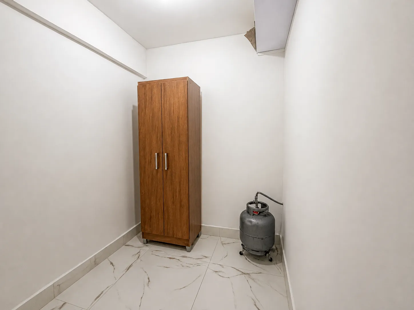 Apartamento, 2 quartos, para alugar, 100 m², Dom Cabral - Belo Horizonte — foto 17