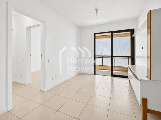 Apartamento com 63m² 2 quartos e 2 banheiros, para alugar, no bairro Fazenda em Itajaí