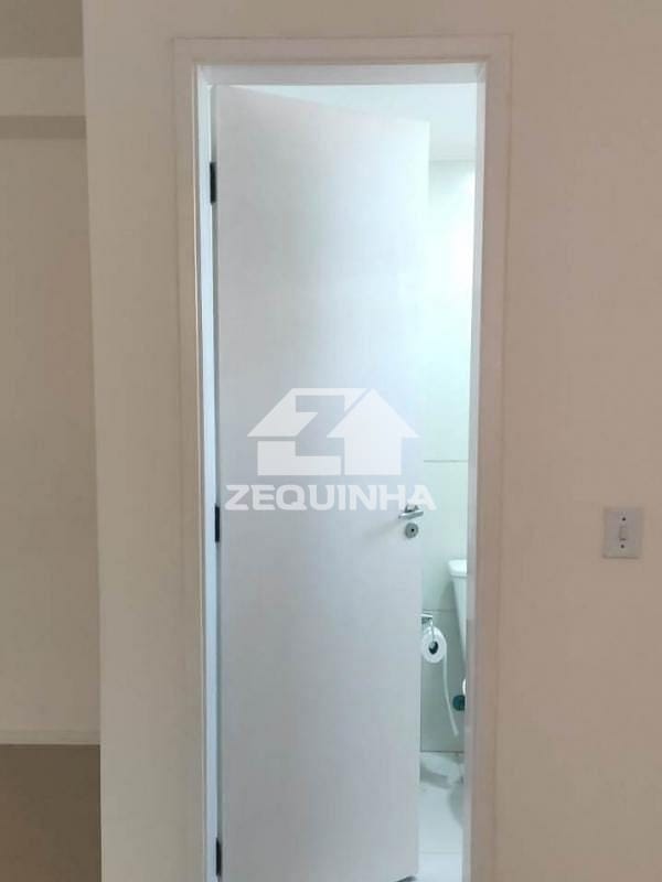Apartamento à venda com 2 quartos, 57m² - Foto 4