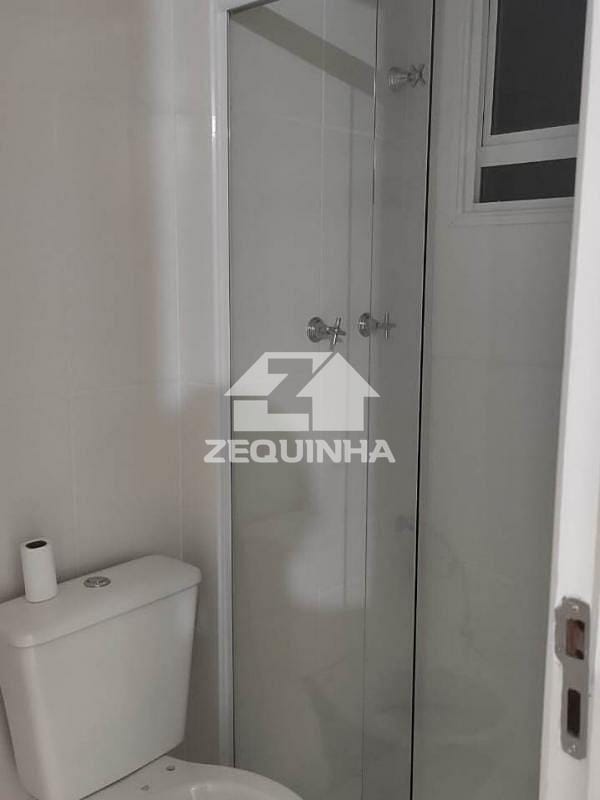 Apartamento à venda com 2 quartos, 57m² - Foto 13