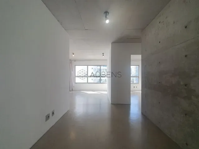 Apartamento 2 quartos e 1 banheiro, para alugar, no bairro Jardim das Acácias em São Paulo