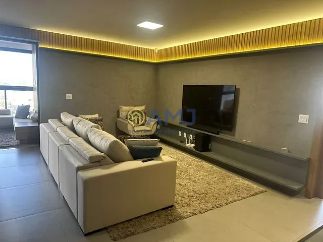 Apartamento 3 quartos e 4 banheiros, à venda, no bairro Setor Bueno em Goiânia
