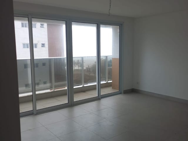 Apartamento 3 quartos e 3 banheiros, à venda, no bairro Praia Central em Guaratuba