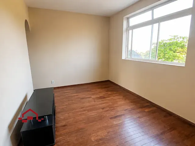 Apartamento com 95m² 3 quartos e 3 banheiros, para alugar, no bairro Caiçaras em Belo Horizonte