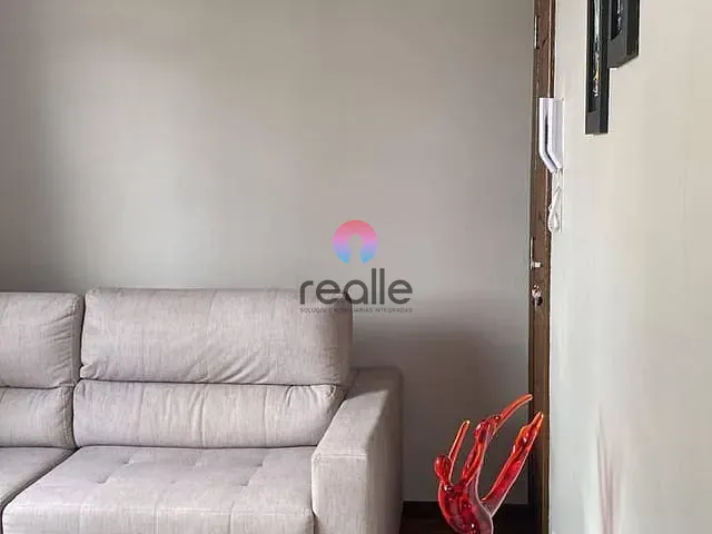 Apartamento 2 quartos e 1 banheiro, à venda, no bairro Nova Suíssa em Belo Horizonte