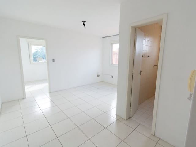 Apartamento 1 quarto e 1 banheiro, para alugar, no bairro Centro em Pelotas