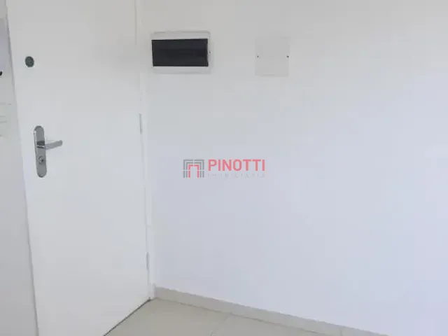 Apartamento 2 quartos e 1 banheiro, à venda, no bairro Campestre em Santo André